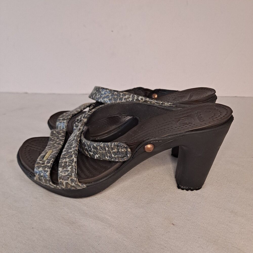 Crocs Women’s Size 7 Cyprus IV Sparkle Leopard Heels Sandals Brown Black